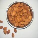 Almonds Benefits: बादाम के फायदे और खाने का सही तरीका